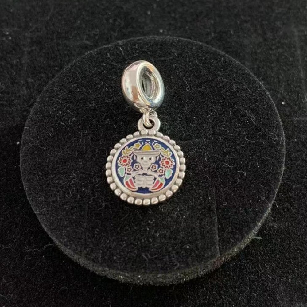 Pandora LE dia de Los Muertos Charm